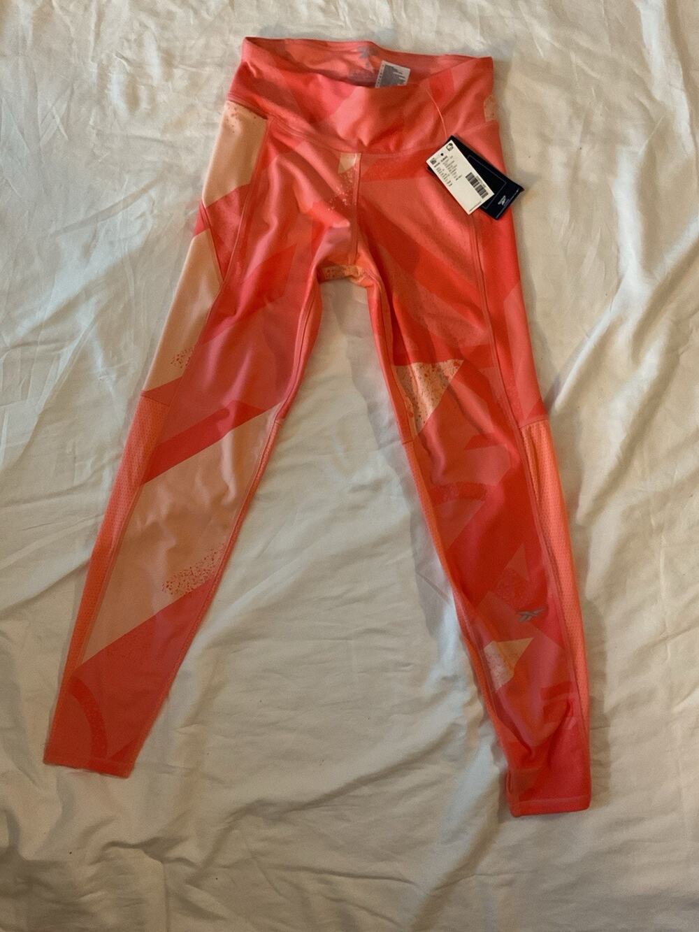 Reebok Run Essential AOP printed Running Leggings Coral Pink